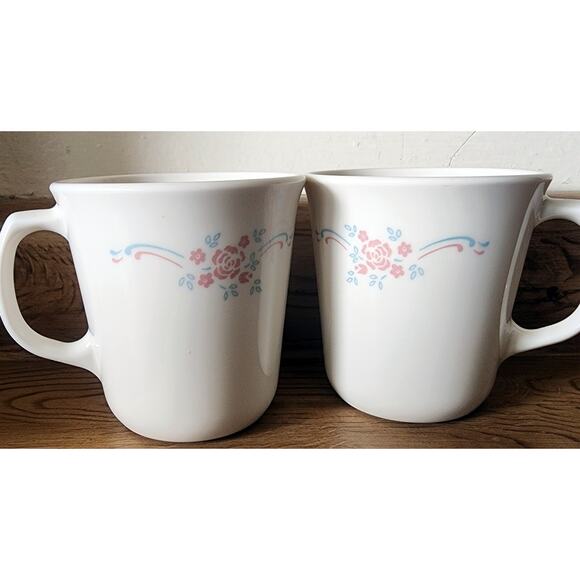 2 Vintage Corning Ware Corelle English Breakfast Coffee Mugs Cups Nice Set - Picture 3 of 6
